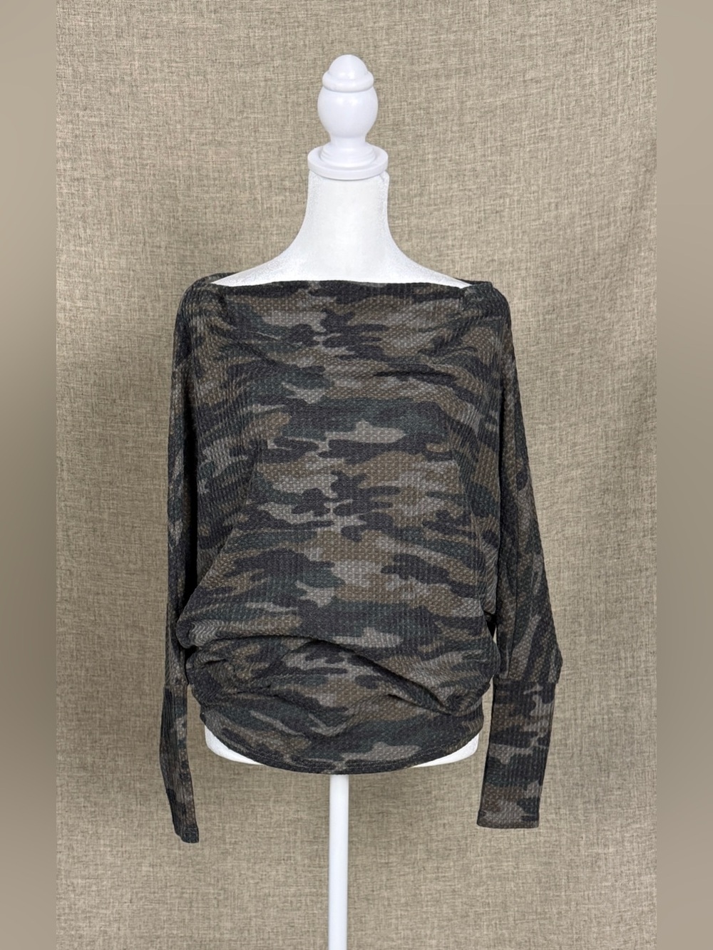 BKE Y2K Boatneck Thermal Camo Dolman 3/4 Sleeve Shirt